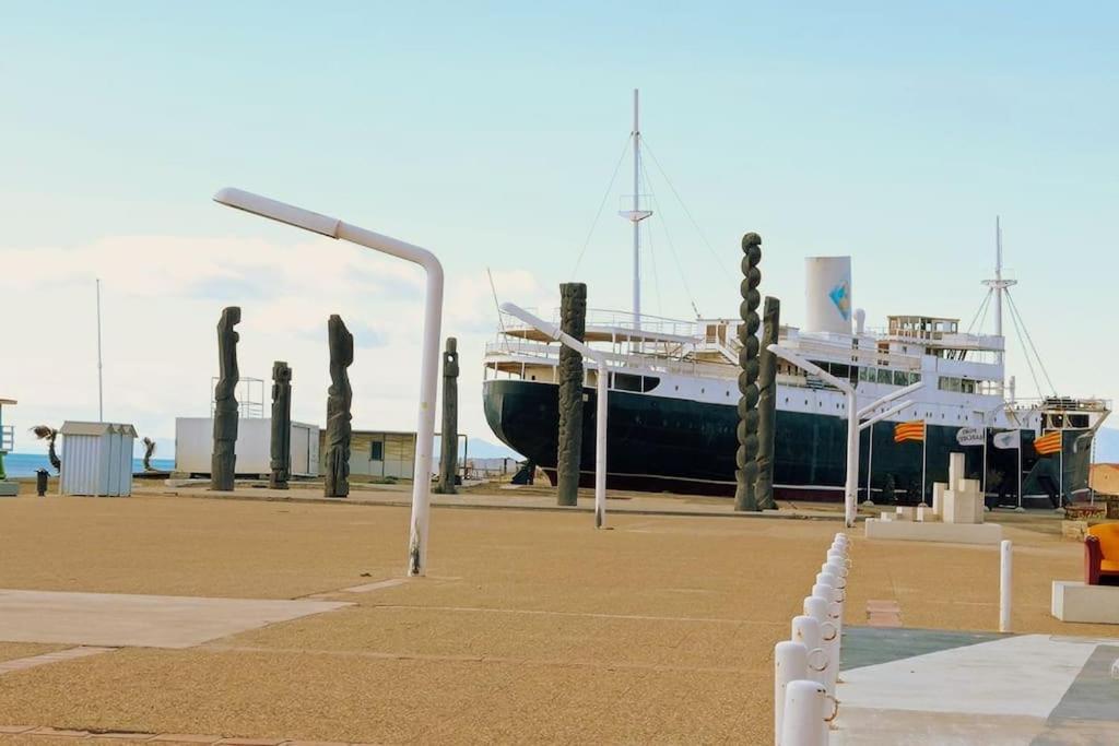 Appartement A 5Mn De La Mer Et Du Village De Noel - Draps Et Serviettes Non Fournis Le Barcarès エクステリア 写真