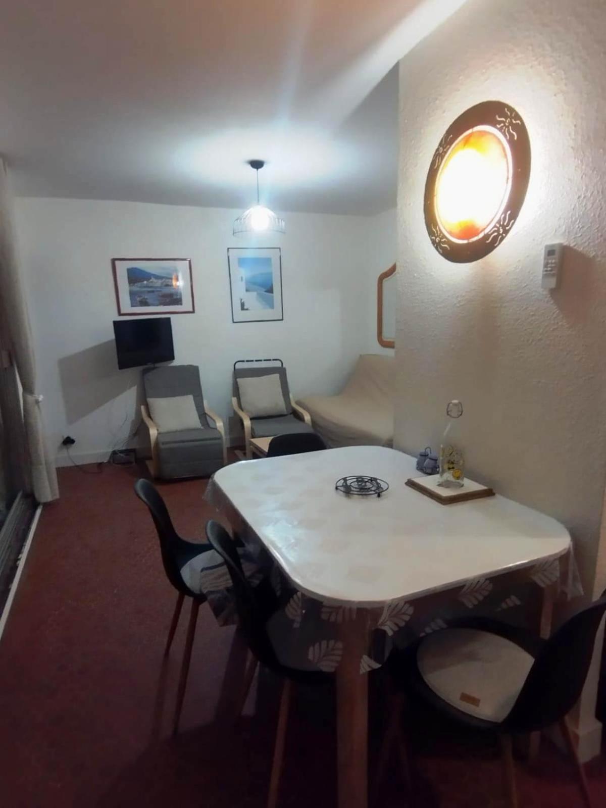 Appartement A 5Mn De La Mer Et Du Village De Noel - Draps Et Serviettes Non Fournis Le Barcarès エクステリア 写真